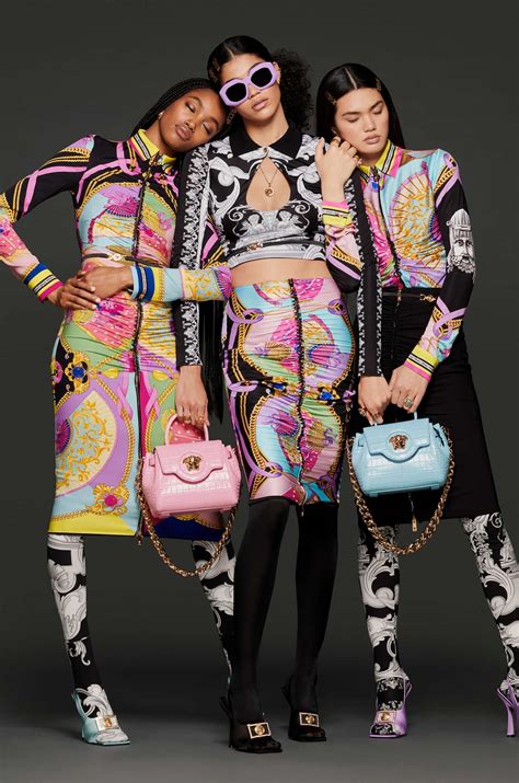 versace giappone|versace collections.